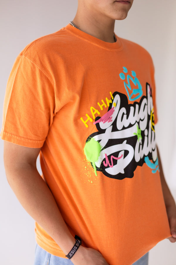 LAUGH DAILY - GRAFFITI - T-SHIRT